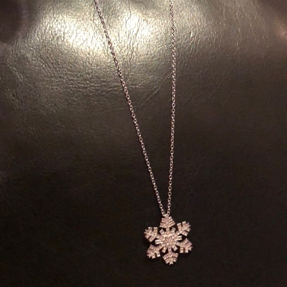 Snowflake Pendant 925 Sterling Silver Pave Cz Diamonds NWOTS - Picture 5 of 8
